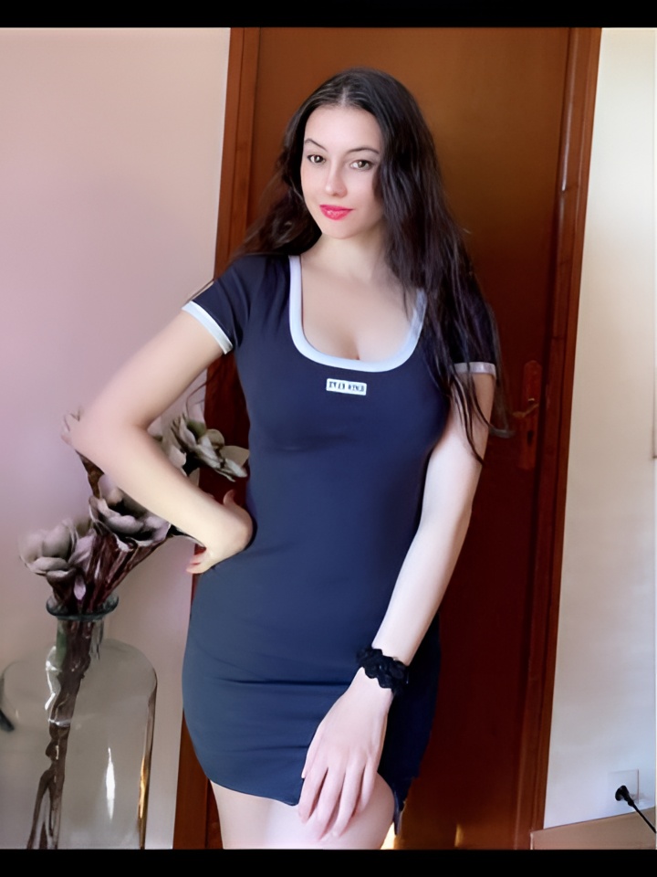 Доминика привлекальеная девушка из Михайловки цена от 2000 руб