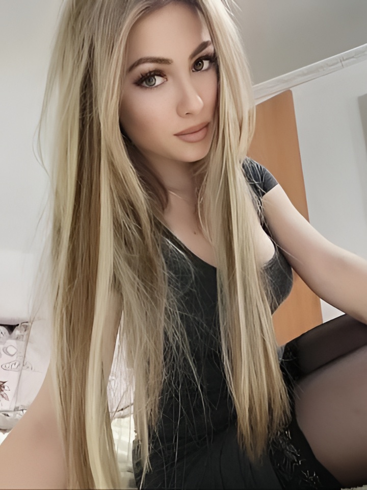 Маргарита привлекальеная девушка из Михайловки цена от 3000 руб