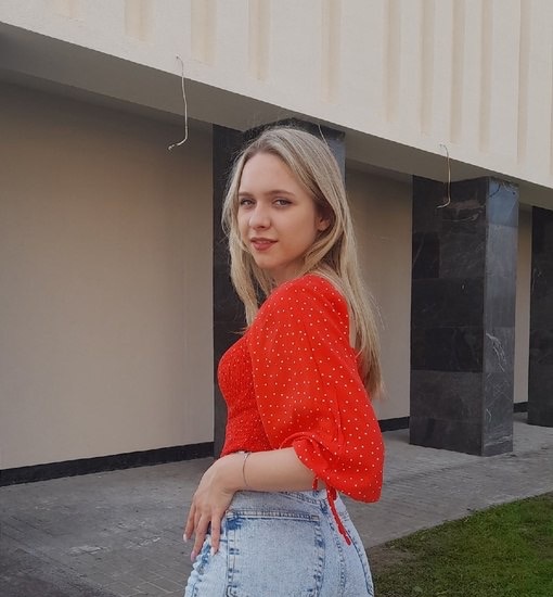 Юлия привлекальеная девушка из Михайловки цена от 3000 руб