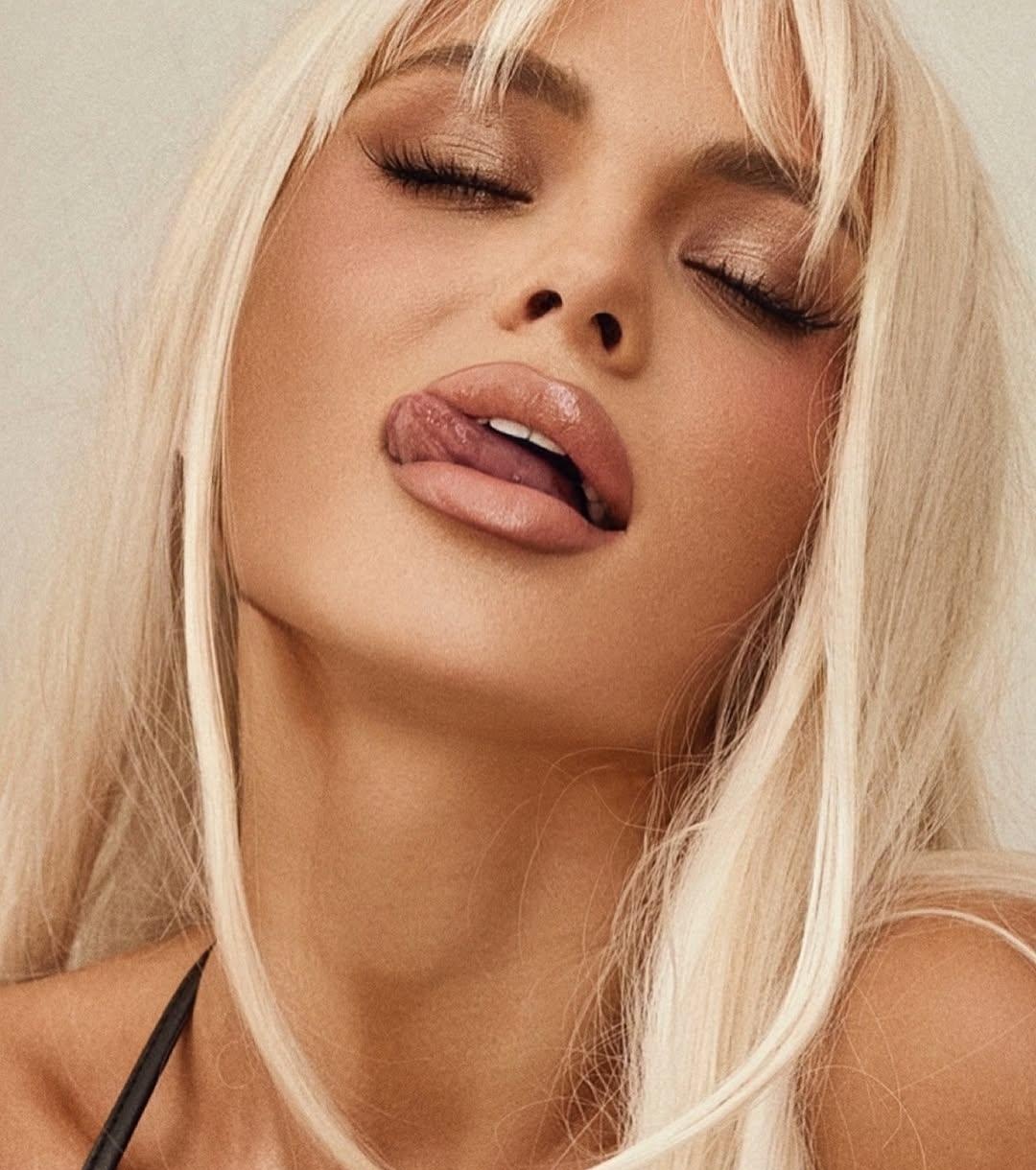 Индивидуалка Люда, доступна для личного знакомства от 8000 руб