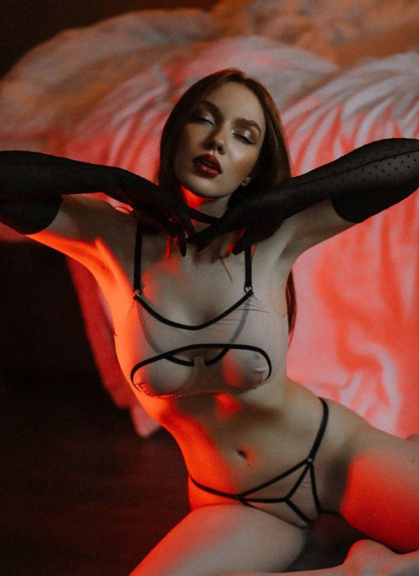 Лиля привлекальеная девушка из Михайловки цена от 6000 руб