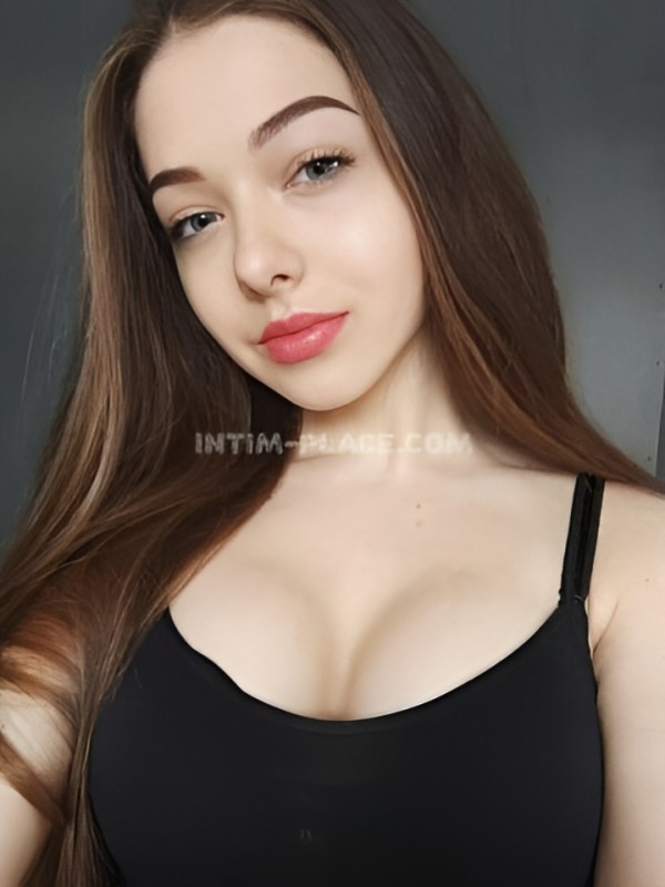 Хана привлекательная девушка из Михайловки цена от 3000 руб